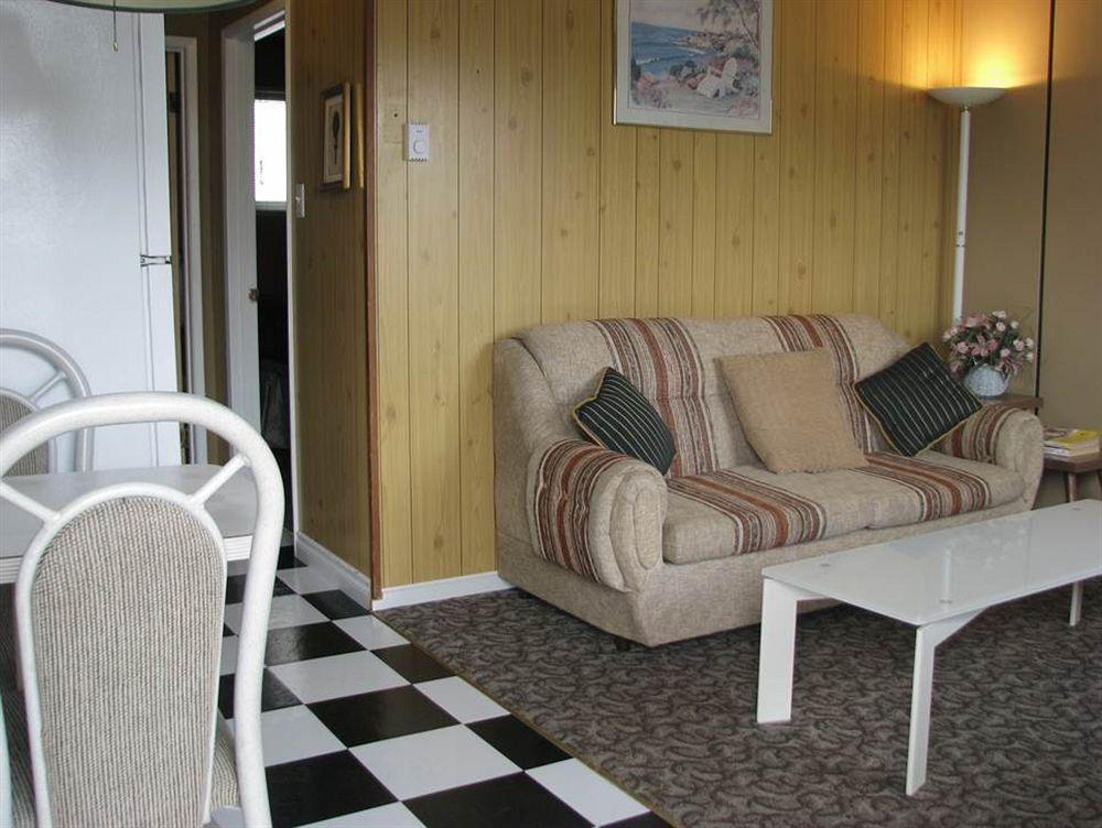 Plaza Motel Pentiction Zewnętrze zdjęcie