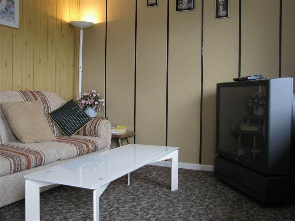 Plaza Motel Pentiction Zewnętrze zdjęcie