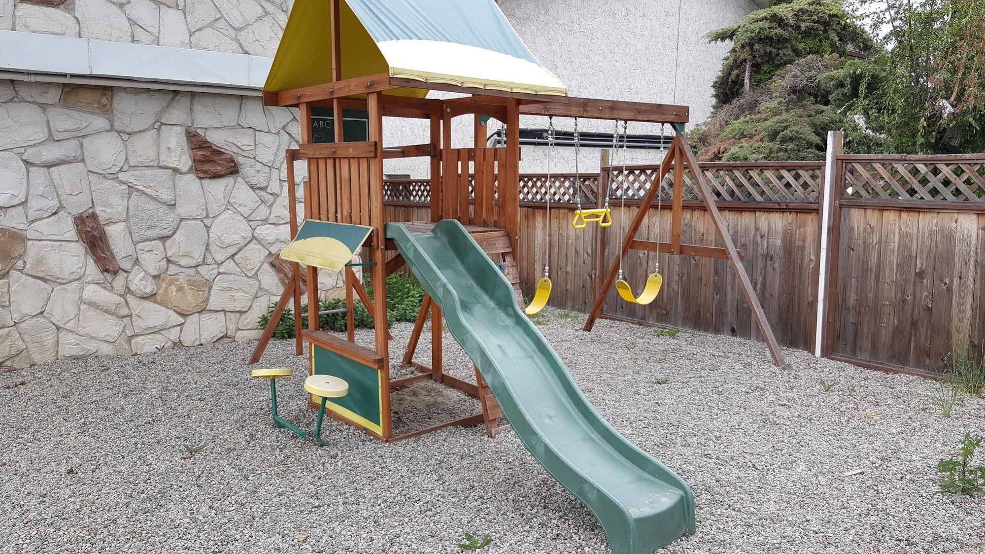 Plaza Motel Pentiction Zewnętrze zdjęcie